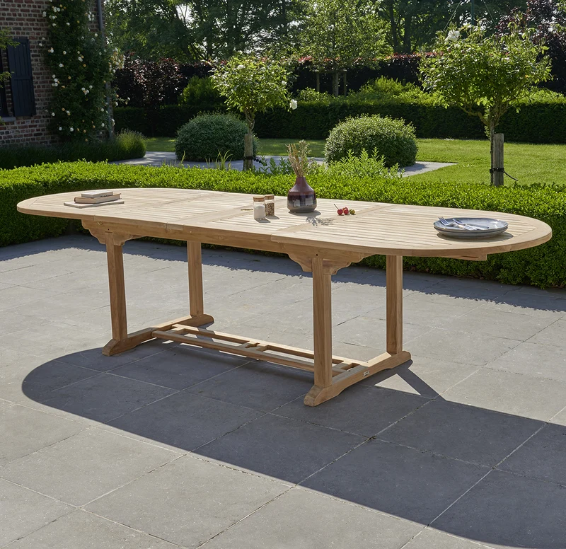 Table de jardin en teck massif extensible ovale 10/12 pers.