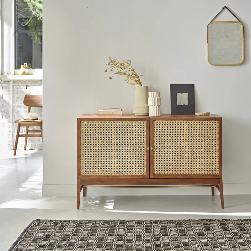 Commode en acacia massif finition noyer et cannage 120 cm