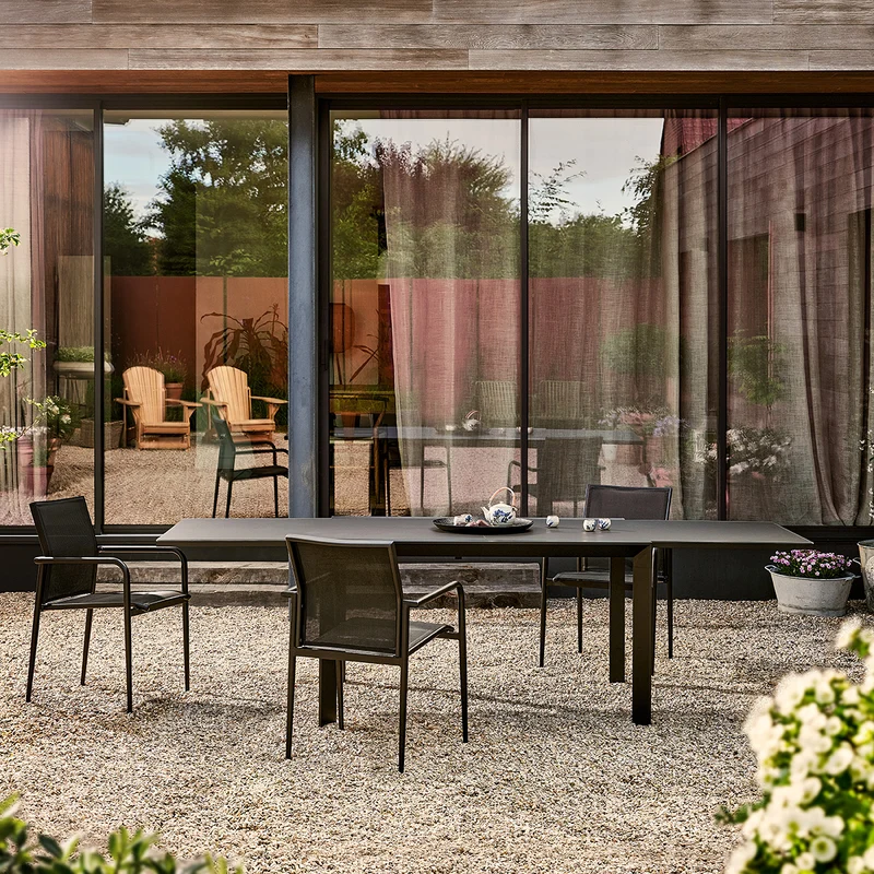 Table de jardin en aluminium et verre extensible noir 6/10 pers.