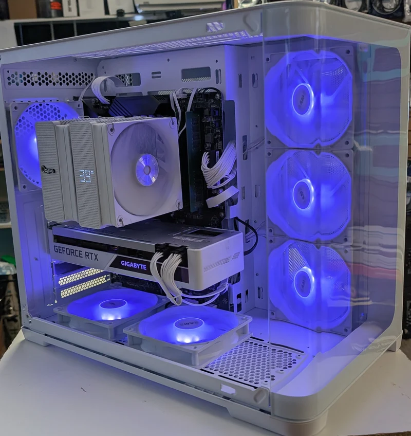 PC GAMING Ryzen 7 5800X RTX 3070 8GB 32GB DDR4 SSD 1 To NVMe WiFi 6