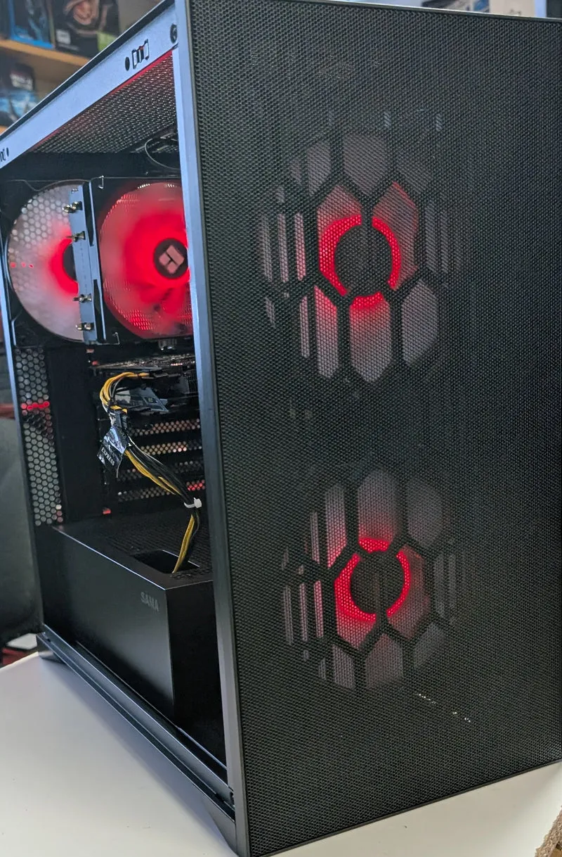 PC GAMING GeForce GTX1060 6GB i7-4770 16 GB Ram SSD 256GB HDD 1TB