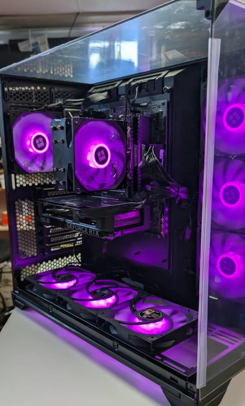 PC GAMING RYZEN 5 5600 RTX5060 8GB, 32 Go DDR4 SSD 1TB NVMe WiFi