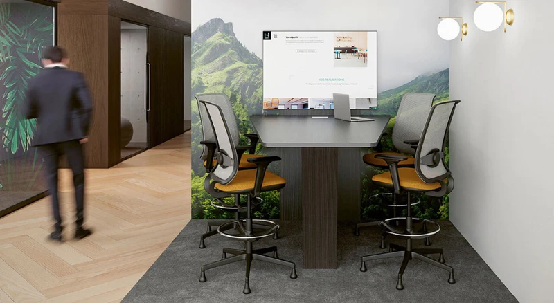 Chaise haute de bureau ergonomique TheBar