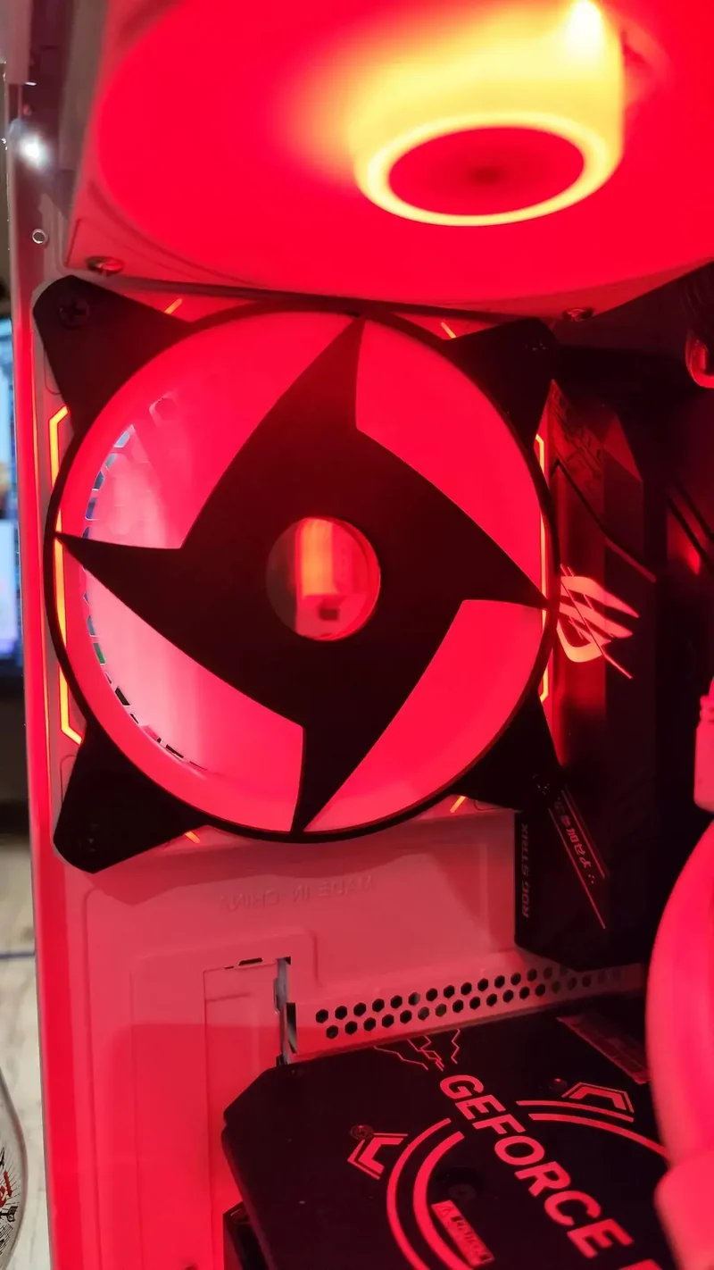 Grille Ventilateur Itachi Uchiha – 120mm / 140mm